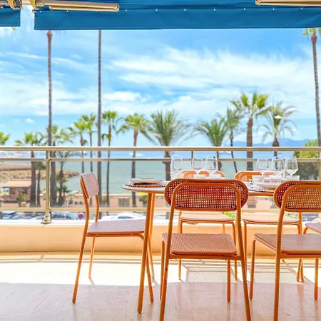 The Croisette - Terrace & Sea * Cannes